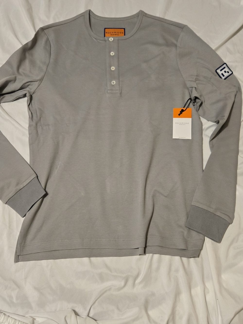 New! Rockridge Henley In Grey Size Medium Classic Shirt
